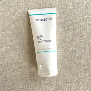 Proactiv Green Tea Moisturizer. Full size 3 Oz (89 ml). Brand new.